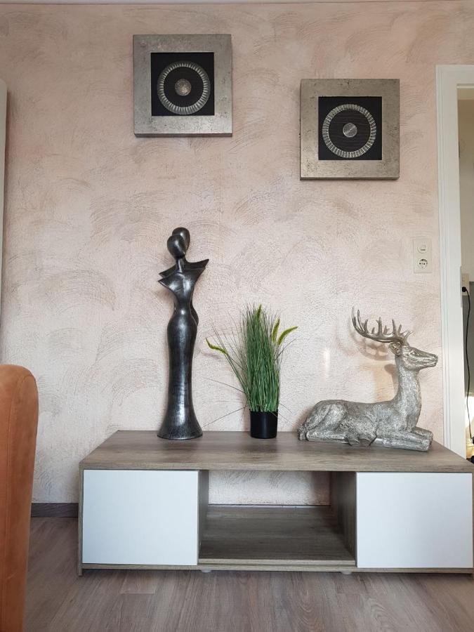 Appartement Ankerplatz à Neufolstenhausen Extérieur photo